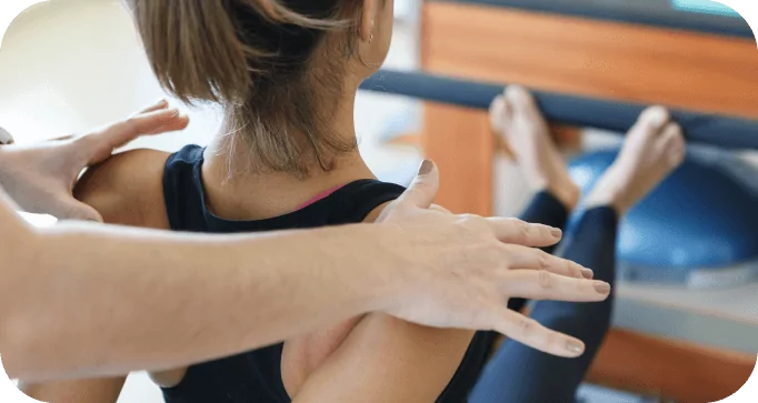 Do kogo skierowana jest rehabilitacja wad postawy?